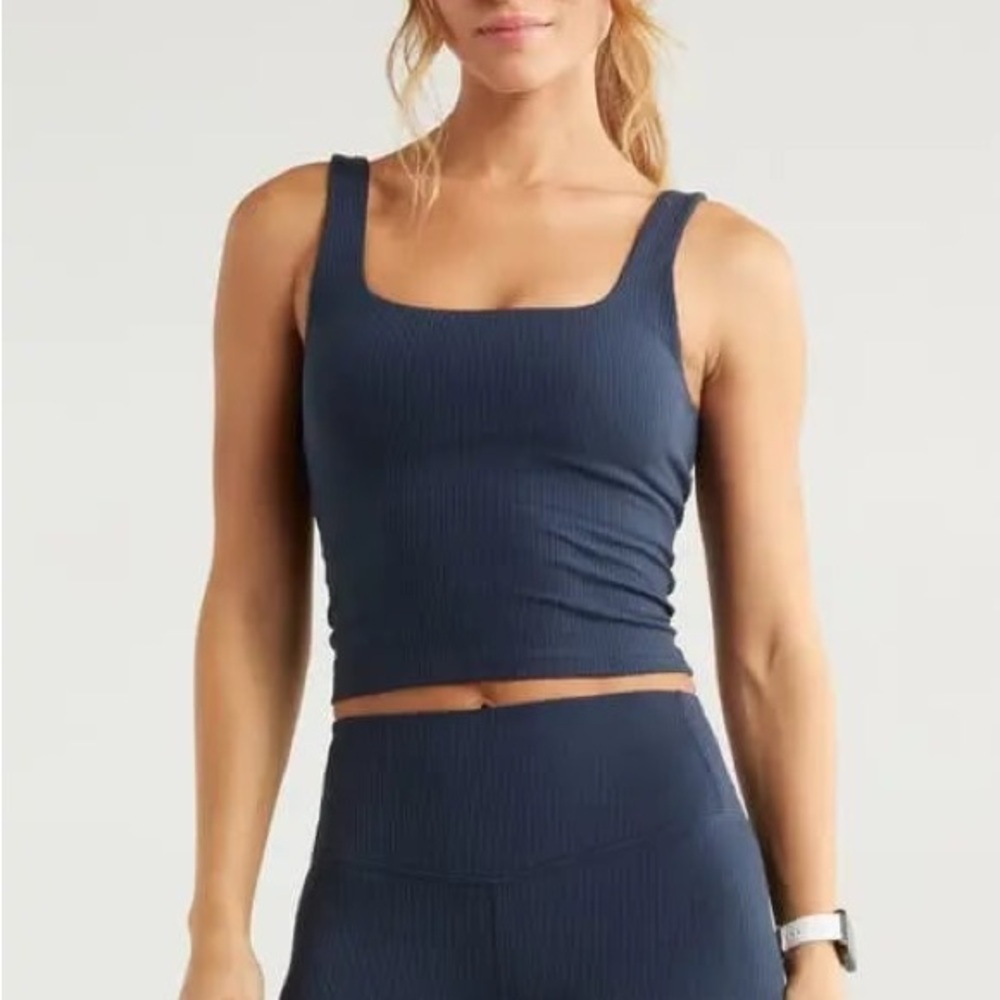Zella Thrive Navy Ribbed Sports Bra - BRAND NEW